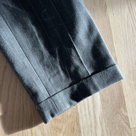 Y2k Ralph Lauren 100% Wool Lined Grey Pin Striped Pleated Pants size 8 Cuffed - Picture 2 of 7